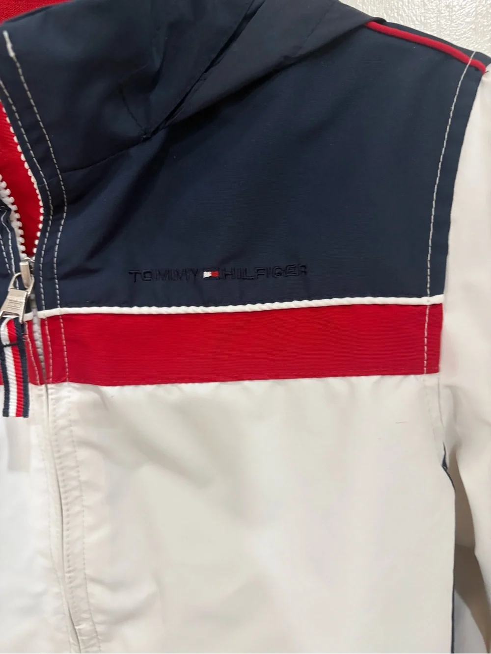 Tommy Hilfiger Kids Colorblock Hooded Rain Jacket windbreaker